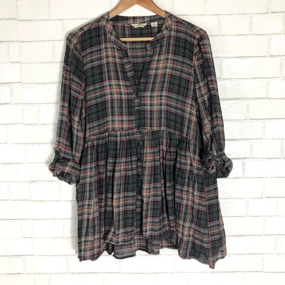 Anthro 11 1Tylho button down babydoll plaid top